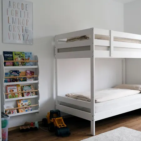 Casa Luxe - 120qm - Zentral - Familienfreundlich - Parkplatz - 5km Zum Legoland * Günzburg